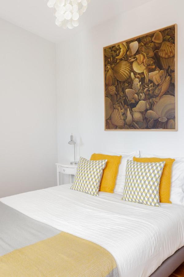 ליסבון Amazing Rooftop Terrace With River And Historic City View 4 Bedrooms 4 Bathrooms Ac 19Th Century Building Chiado מראה חיצוני תמונה