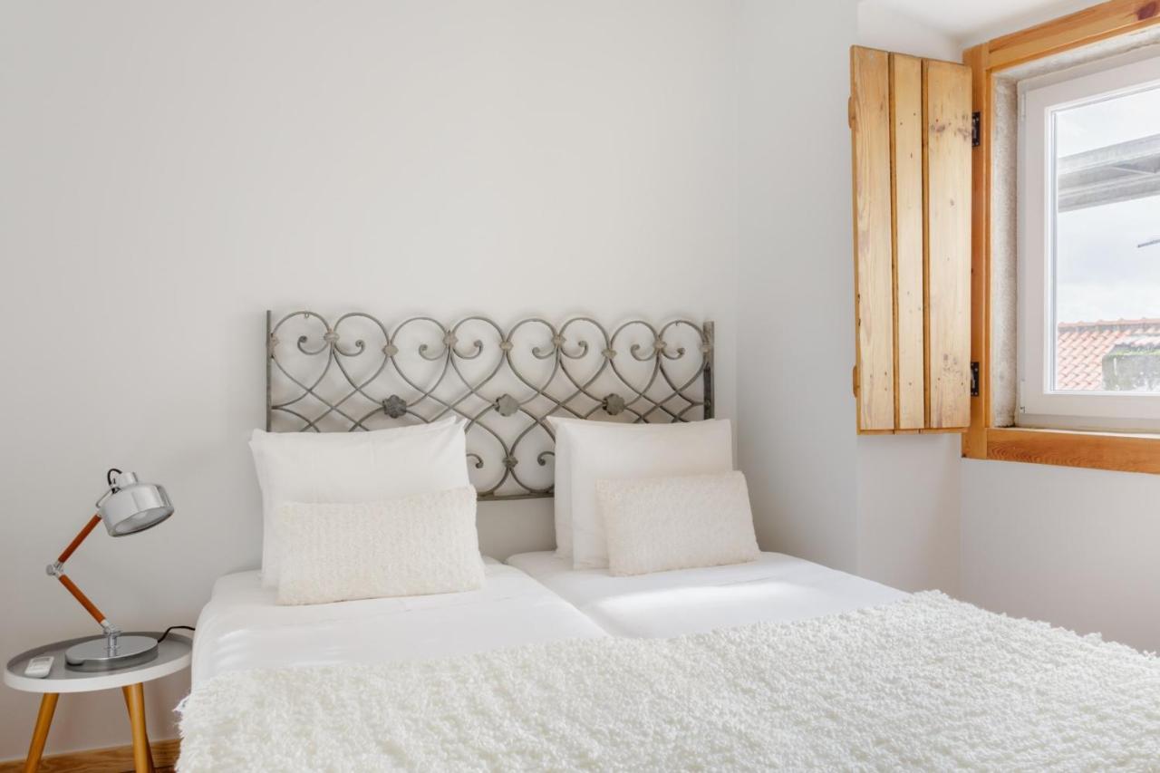 ליסבון Amazing Rooftop Terrace With River And Historic City View 4 Bedrooms 4 Bathrooms Ac 19Th Century Building Chiado מראה חיצוני תמונה