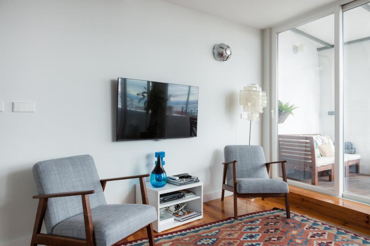 ליסבון Amazing Rooftop Terrace With River And Historic City View 4 Bedrooms 4 Bathrooms Ac 19Th Century Building Chiado מראה חיצוני תמונה