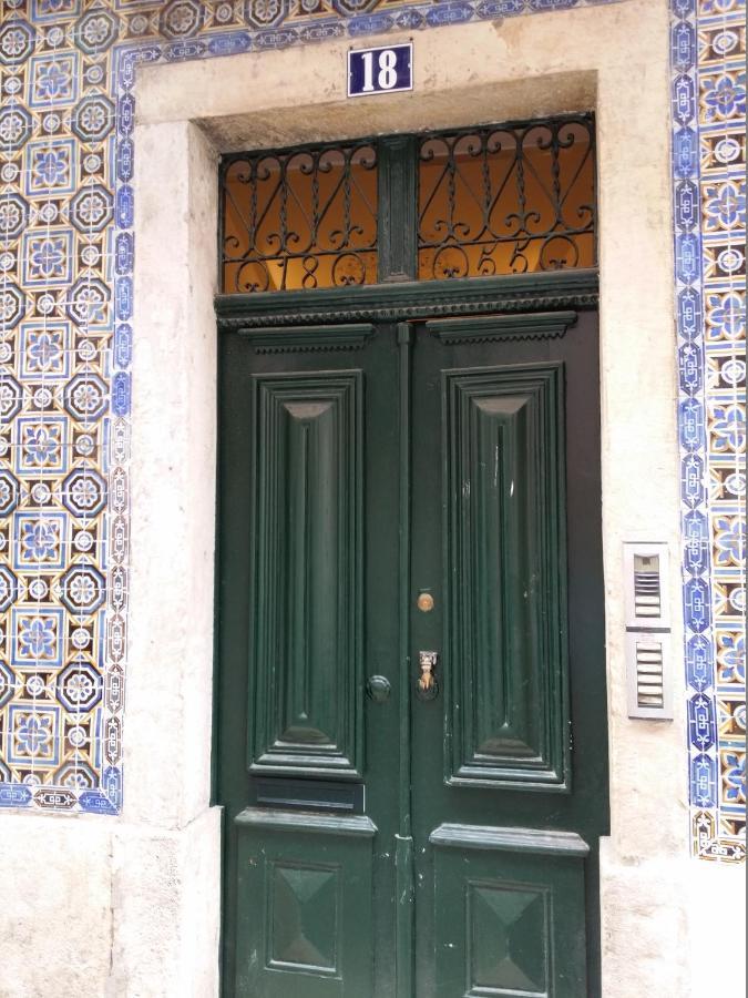 ליסבון Amazing Rooftop Terrace With River And Historic City View 4 Bedrooms 4 Bathrooms Ac 19Th Century Building Chiado מראה חיצוני תמונה
